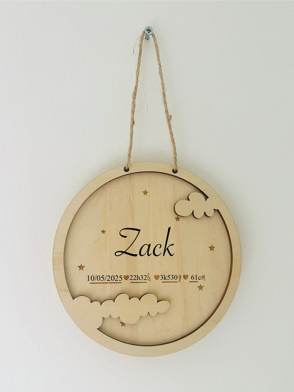 Plaque de Naissance Personnalisée – Nuages & Étoiles