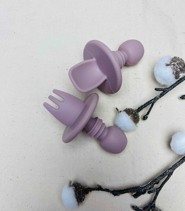 Couvert pour bébé d’apprentissage à collerette en silicone